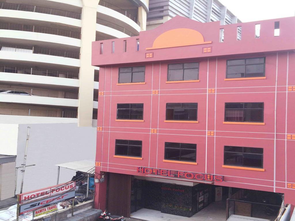 Focus Hotel Jakarta Exterior photo