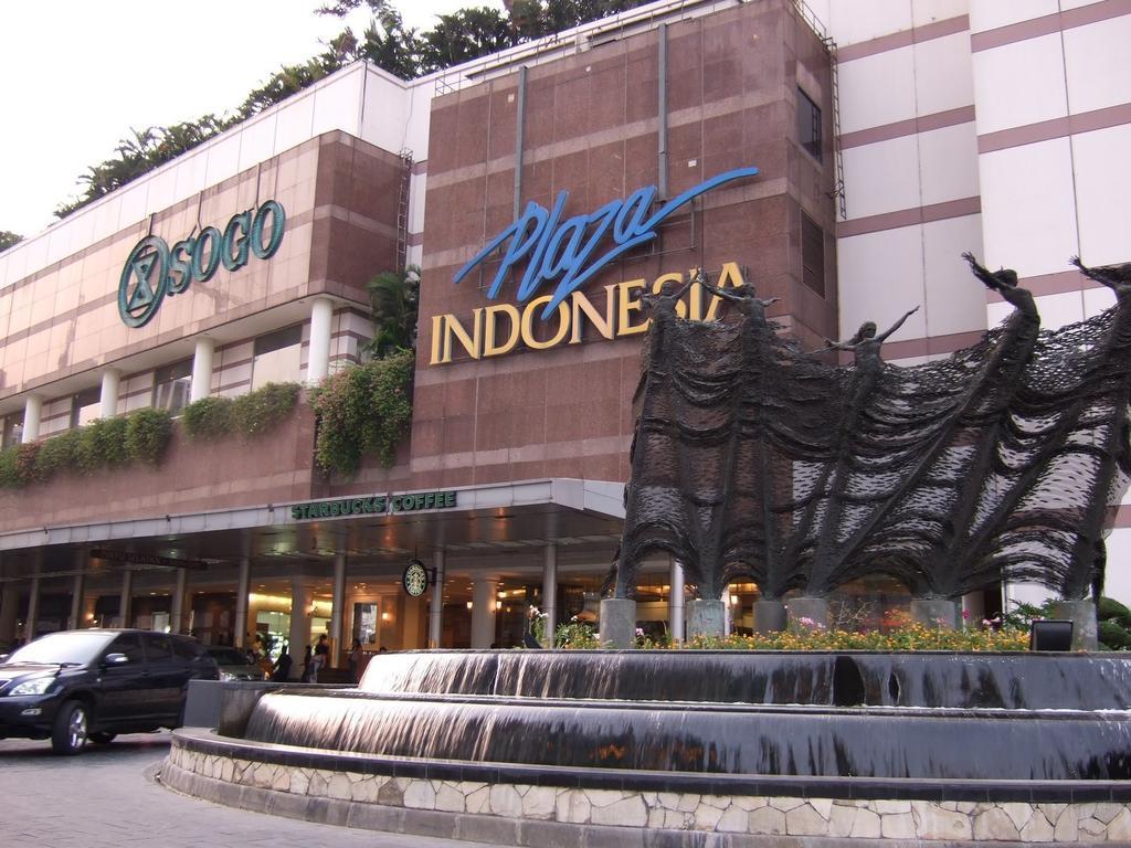 Focus Hotel Jakarta Exterior photo